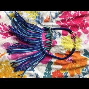 beautiful blue/teal necklace from Aruban boutique